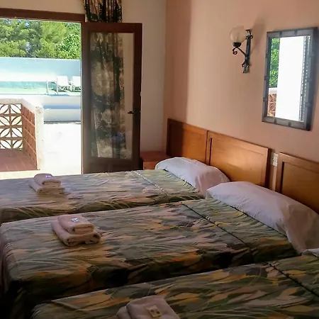 With 7 In Sant Antoni De Portmany, With Private Pool, Encl Lägenhet San Antonio (Ibiza)
